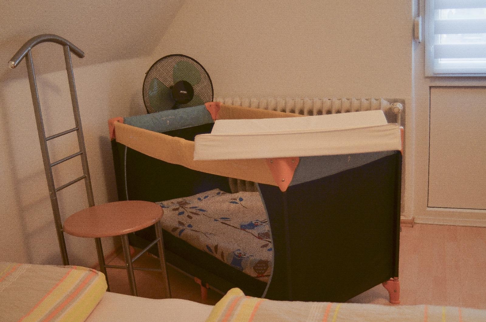 Slide 1-Schlafzimmer1 OG - Ferienwohnungen Anna